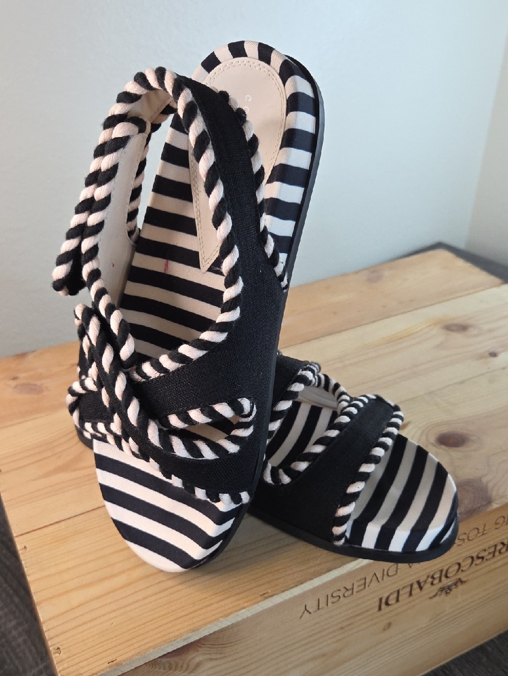 Copper Key 9 M Black and White Striped Slingback Sandal with Braided Trim NWT$89